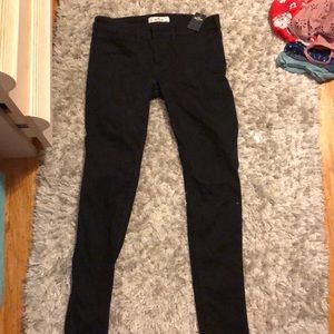 Black hollister super skinny jeans